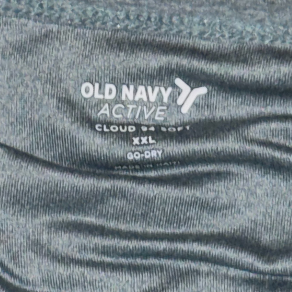 Old Navy Active Wear Light Gray Long Sleeve Crew Shirt - Picture 4 of 4